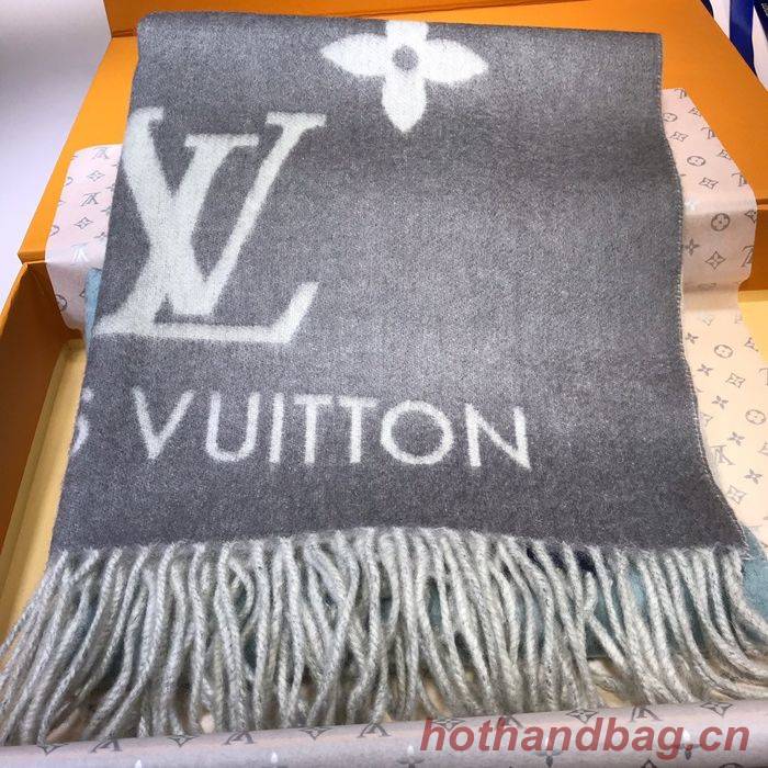 Louis Vuitton Scarf LV00034